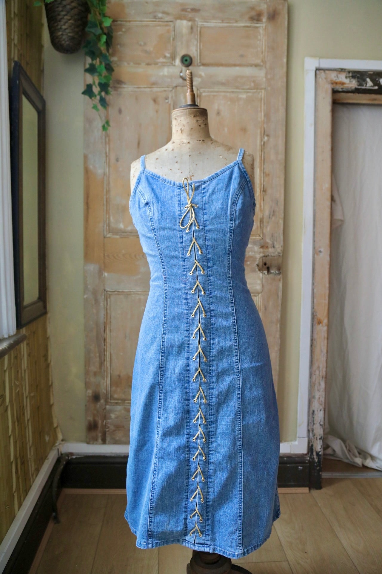 Vintage Y2K denim dress - western body con - lace front - UK 12