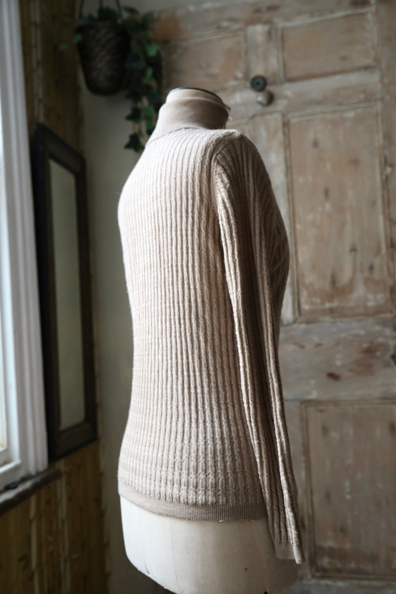 Vintage Viyella 100% wool turtle neck jumper - Beige - Ribbed - UK12