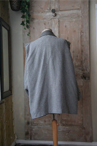 Vintage 1980s statement houndstooth jacket blazer wool mix