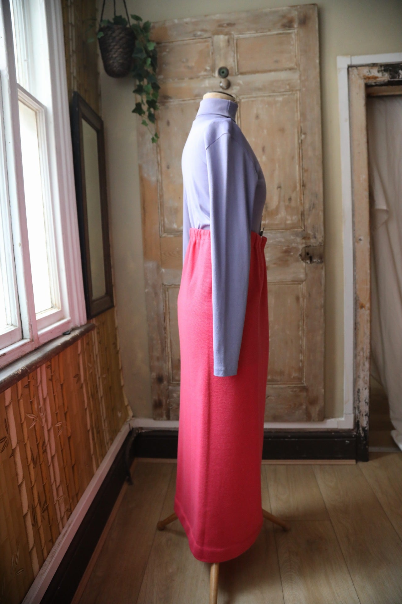 Vintage 1970s Wool Mix Maxi Skirt – Pink – Long Retro A-Line Skirt