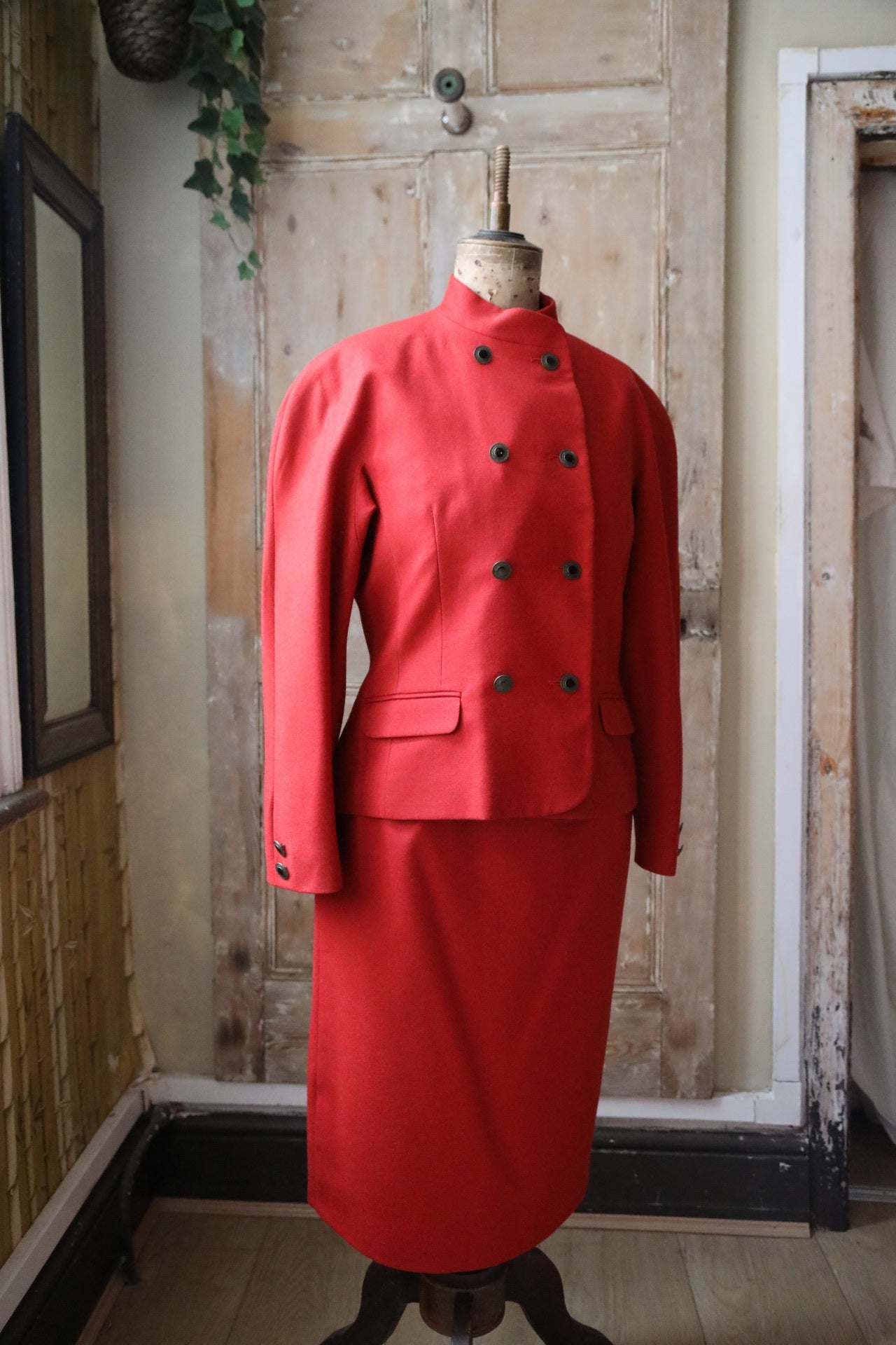 Vintage 1980s red wool suit - Fitted two piece - Alexon double breasted -