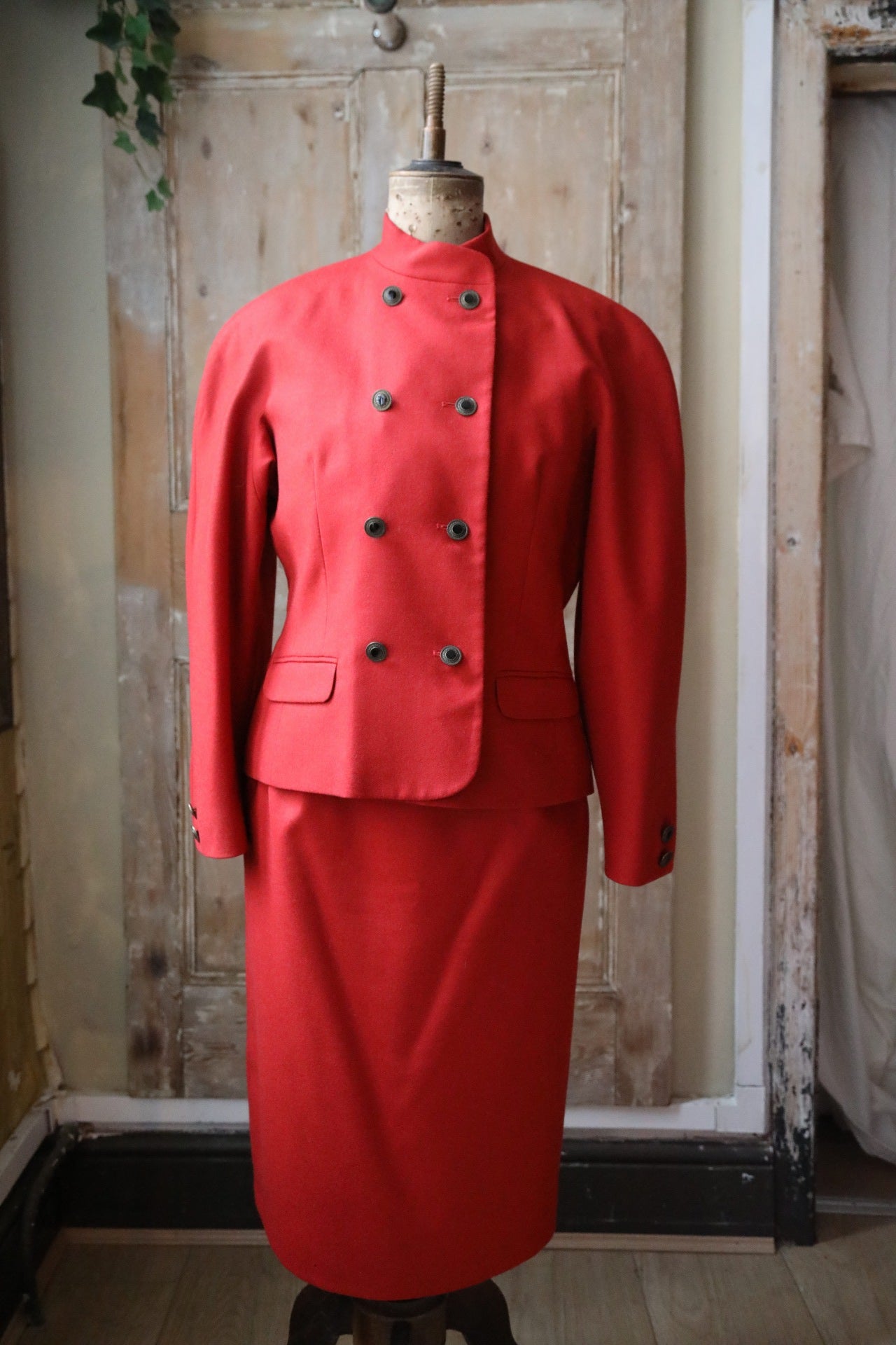 Vintage 1980s red wool suit - Fitted two piece - Alexon double breasted -