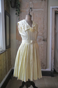 Vintage 1950s dress lemon yellow pastel - Carnegie London - Belt day dress