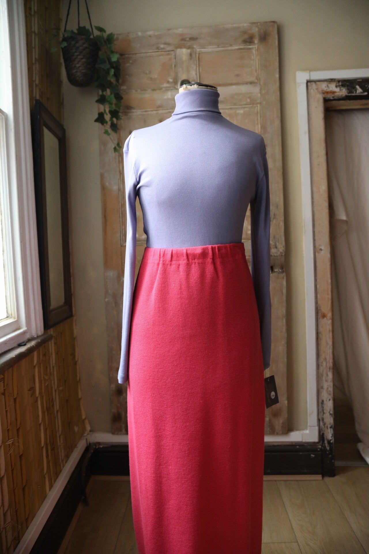 Vintage 1970s Wool Mix Maxi Skirt – Pink – Long Retro A-Line Skirt