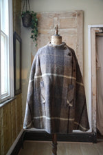 Load image into Gallery viewer, Vintage 1960s Wool Cape – Jimmy Hourihan – Irish Tweed – Old money
