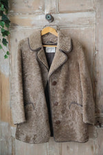 Load image into Gallery viewer, Vintage 1970s sheepskin and leather cropped coat - Smith and sons - England made
