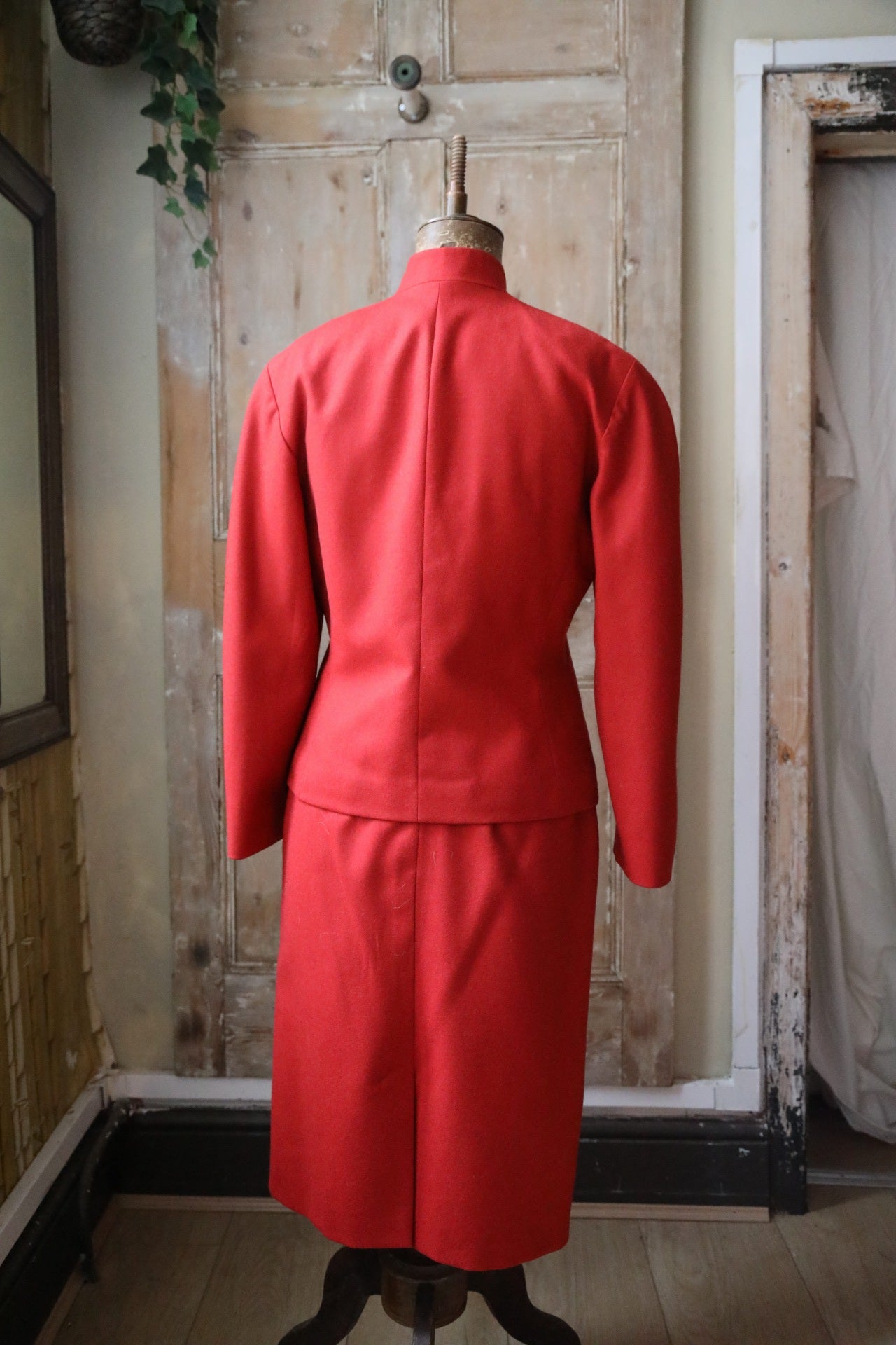 Vintage 1980s red wool suit - Fitted two piece - Alexon double breasted -