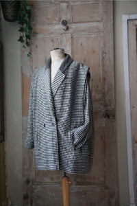 Vintage 1980s statement houndstooth jacket blazer wool mix