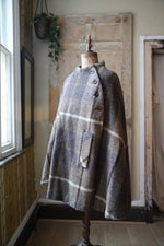 Load image into Gallery viewer, Vintage 1960s Wool Cape – Jimmy Hourihan – Irish Tweed – Old money
