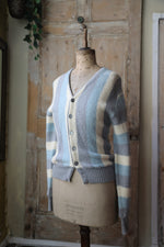 Load image into Gallery viewer, Vintage late 1950s wool Jantzen - Blue grey and cream cardigan button down
