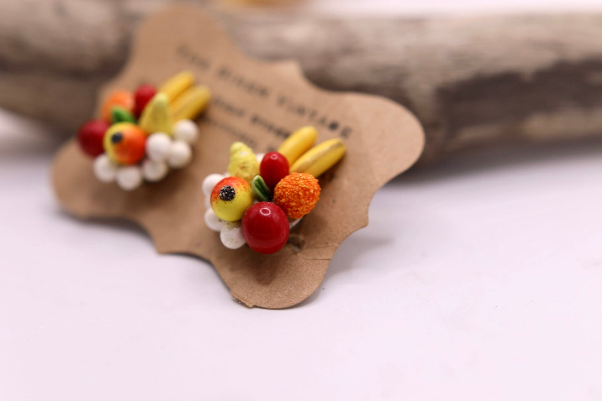 Vintage 1940s Fruit novelty bead Clip-on earrings costume jewellery