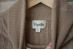 Load image into Gallery viewer, Vintage Viyella 100% wool turtle neck jumper - Beige - Ribbed - UK12
