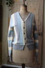 Load image into Gallery viewer, Vintage late 1950s wool Jantzen - Blue grey and cream cardigan button down
