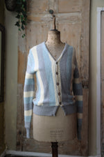 Load image into Gallery viewer, Vintage late 1950s wool Jantzen - Blue grey and cream cardigan button down
