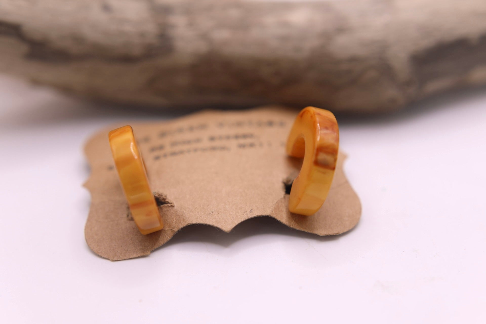 Vintage 1950s bakelite early plastic clip on hoop earrings costume jewellery