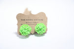 Load image into Gallery viewer, Vintage 1950s floral green bold clip on earrings
